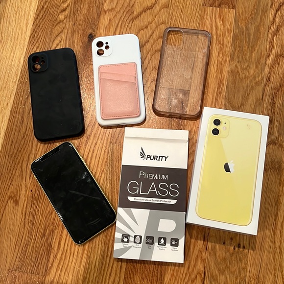 iPhone 11 yellow (as is cracked back) 3 cases glass screen protectors